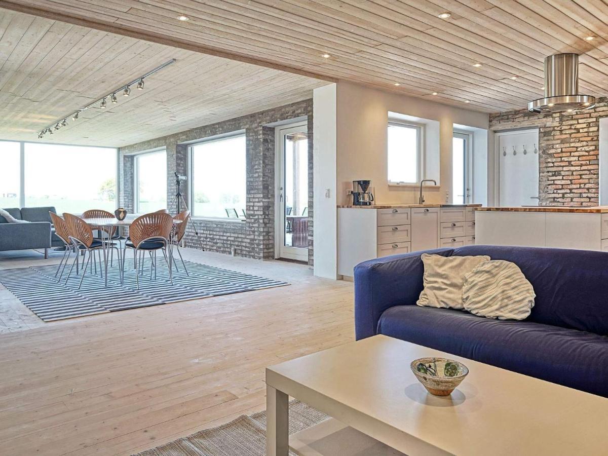 6 Person Holiday Home In Сванеке Экстерьер фото